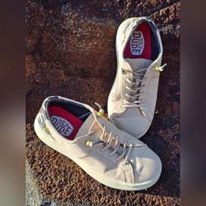 EUC Hey Dude Women's Tan And Leopard Slip-On Loafers Size 7